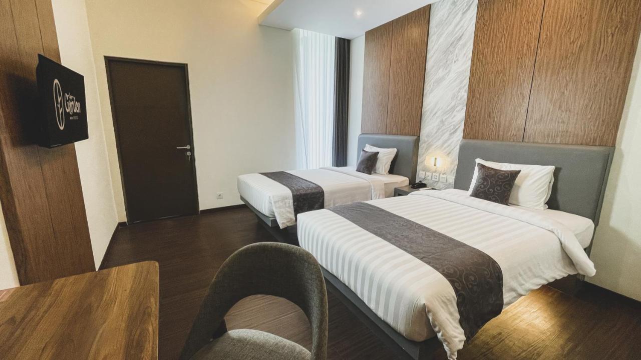 Maguwo Lpp Garden Hotel מראה חיצוני תמונה