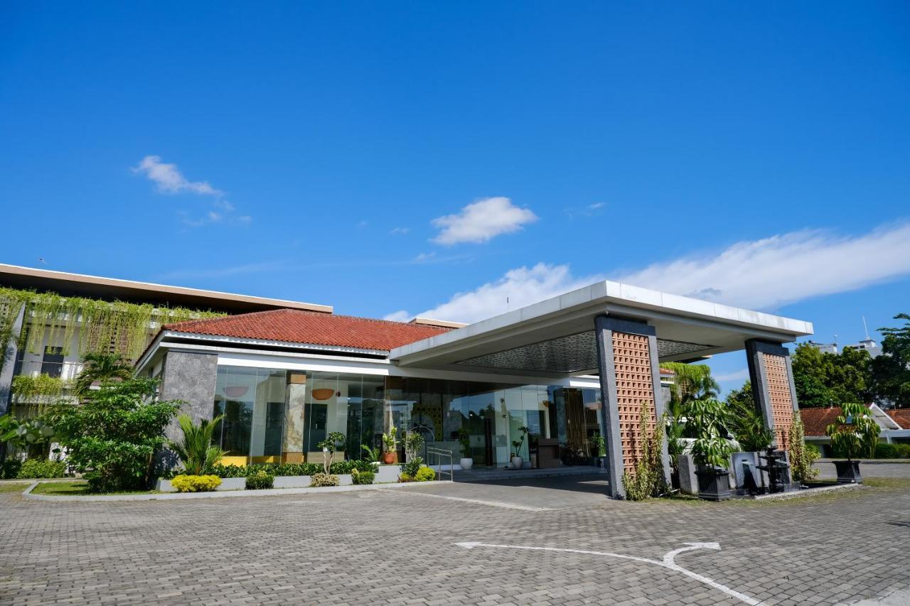 Maguwo Lpp Garden Hotel מראה חיצוני תמונה