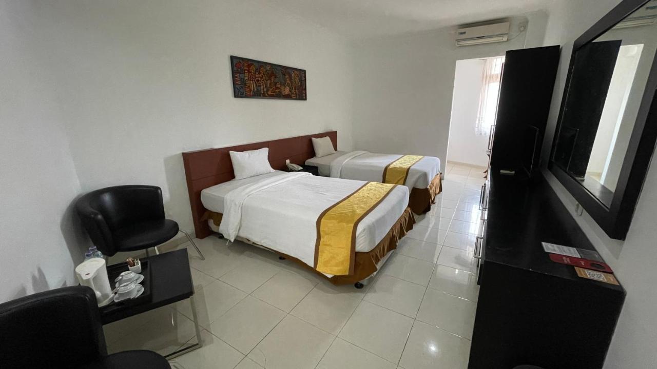 Maguwo Lpp Garden Hotel מראה חיצוני תמונה