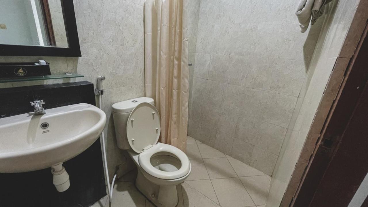 Maguwo Lpp Garden Hotel מראה חיצוני תמונה