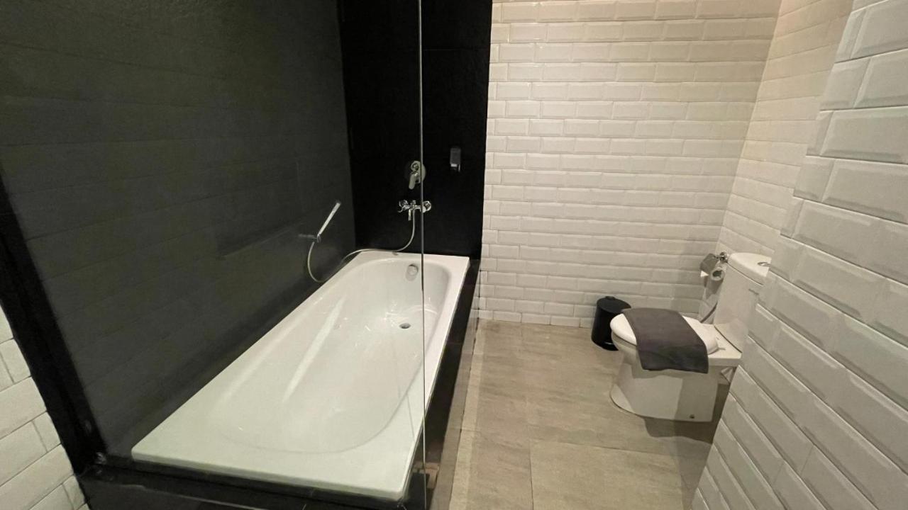 Maguwo Lpp Garden Hotel מראה חיצוני תמונה