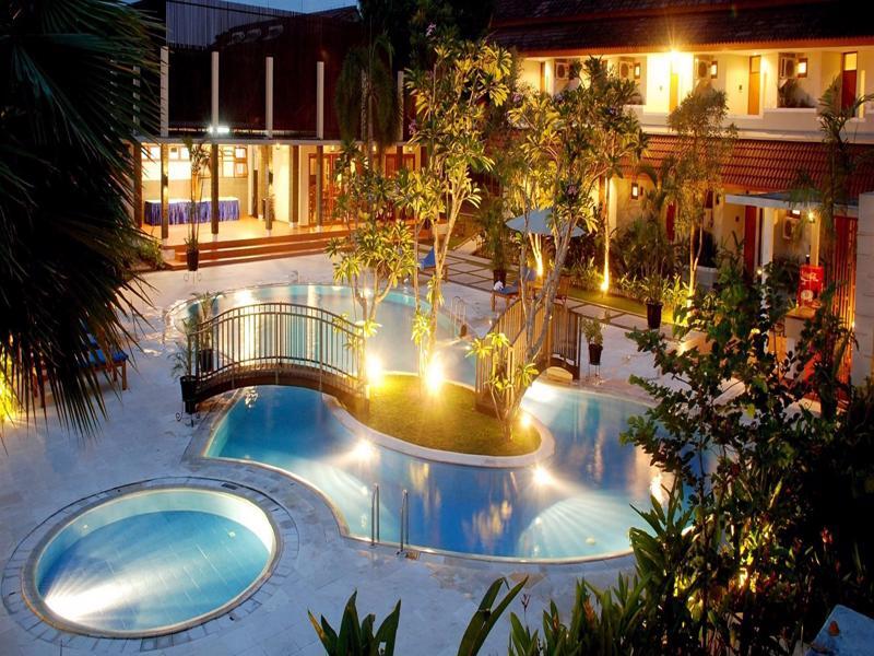 Maguwo Lpp Garden Hotel מראה חיצוני תמונה